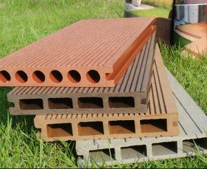 Decking de WPC ignífugo resistente a los rayos UV